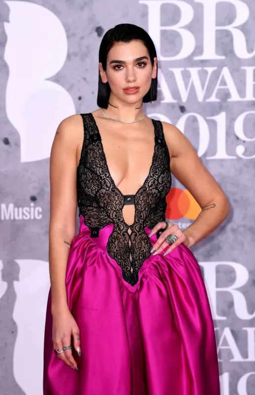 dua lipa attending the brit awards 2019 at the o2 arena, london, uk, on february 20, 2019 photo by doug peters pa wire abacapresscom , 671495 070 london royaume uni united kingdom