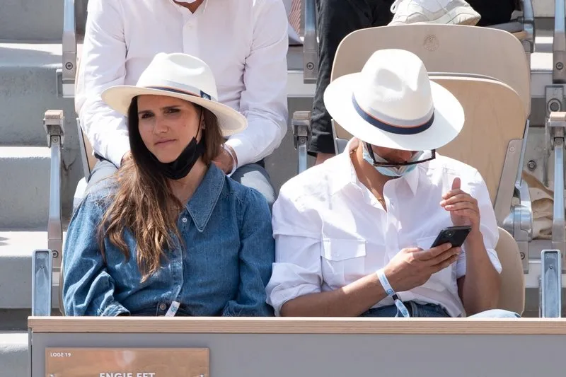 joyce johnathan and her visiter sarah attend the 2021 french open at roland garros on june 9, 2021 in paris, france photo by laurent zabulon abacapresscom , 768382 003 paris france