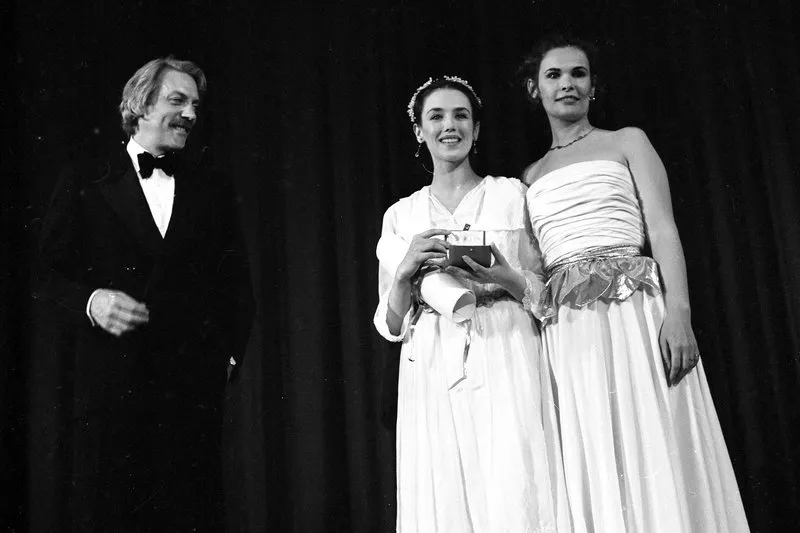 files - donald sutherland