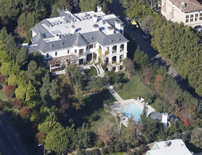 exclusive michael jackson's new home - bel air