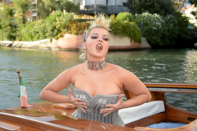 bebe rexha arriving at a dolce & gabbana event on august 29, 2021 in venice, italy photo by alberto terenghi ipa abacapresscom , 778283 041 venise venice italie italy