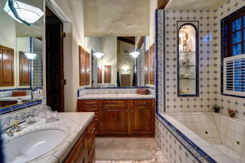 johnny depp buys vanessa paradis new home - la