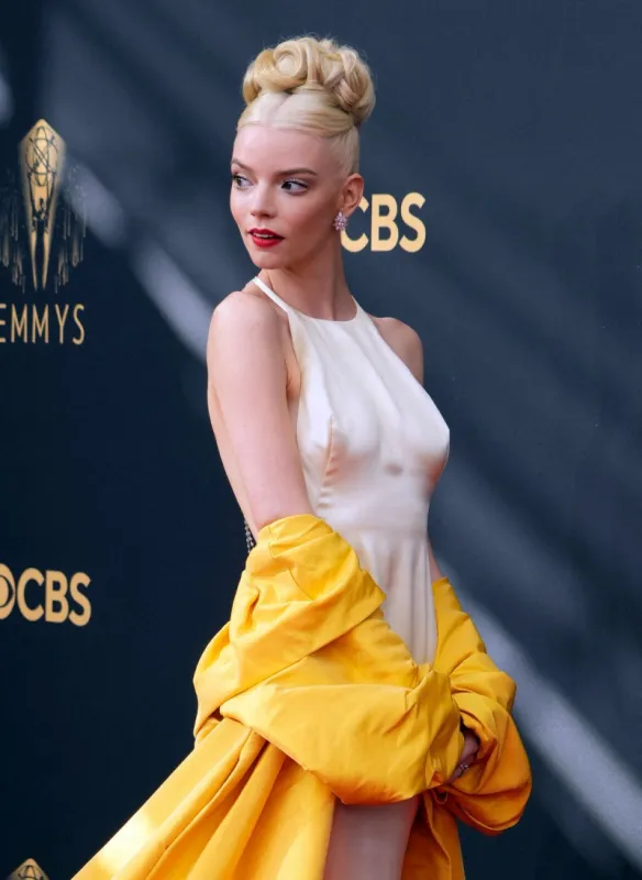 73rd emmy awards arrivals - la