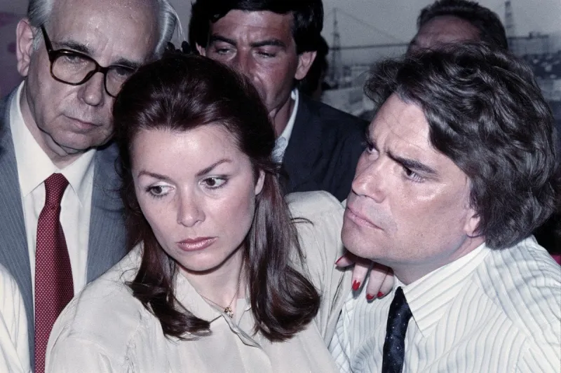 french politician bernard tapie and his wife dominique wait for the results of the legislative election, on june 12, 1988 at his committee room, in marseille (photo by jacques demarthon   afp)