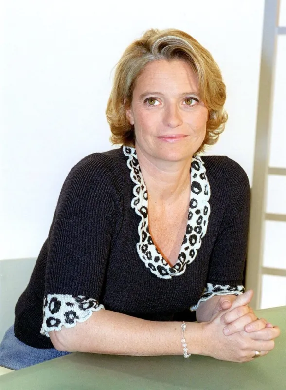 television-sante-carrere d'encausse