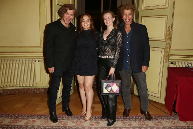 lancement du livre de michel-yves bollore et olivier bonnassies - paris