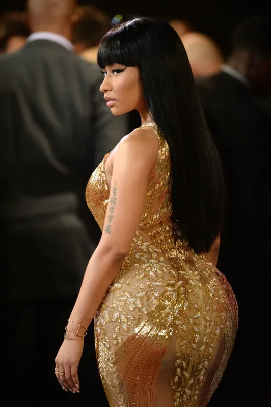 nicki minaj attends the 2015 mtv video music awards at microsoft theater on august 30, 2015 in los angeles, ca, usa photo by lionel hahn abacapresscom
