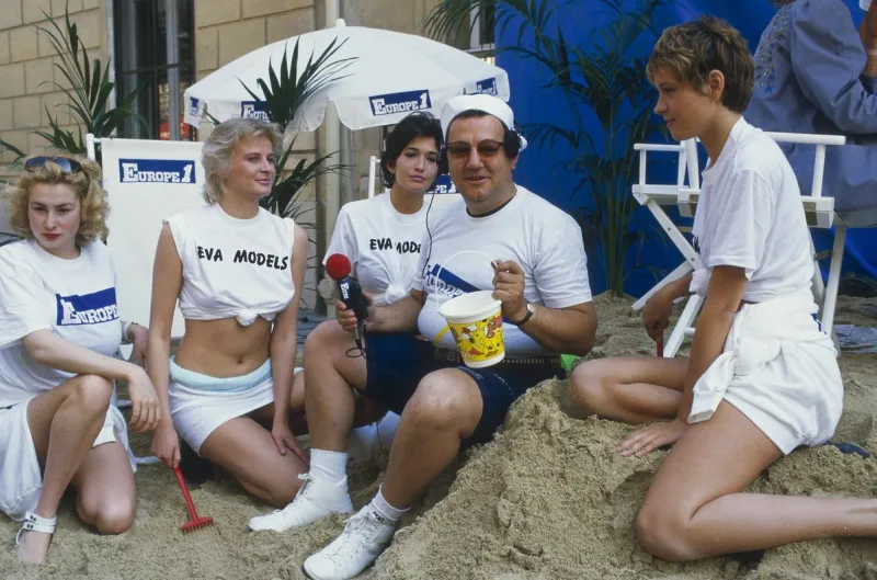 file photo taken on july 1st, 1985 of late humorist coluche celebrating his come-back on europe 1 radio station photo by pascal baril abacapresscom , 486479 004 france