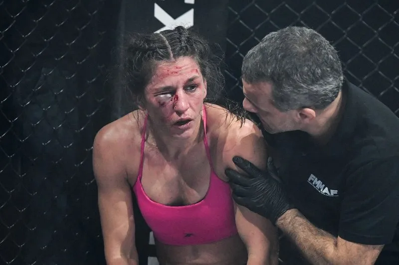 hexagone mma 2 - lucie bertaud of koh-lanta