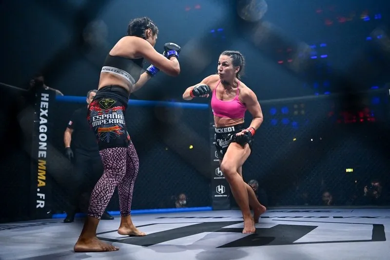 hexagone mma 2 - lucie bertaud of koh-lanta