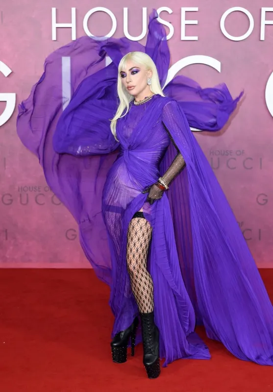 lady gaga attends the house of gucci uk premiere, held at odeon cinema, leicester square on november 9th, 2021 in london, uk photo by stuart hardy abacapresscom <motcle99> lady gaga lady gaga < motcle99> , 787539 013 london royaume uni united kingdom