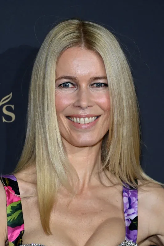 claudia schiffer attending the uk premiere of silent night, at the everyman cinema broadgate, london, uk on november 15, 2021 photo by matt crossick empics abacapresscom , 788197 006 london royaume uni united kingdom