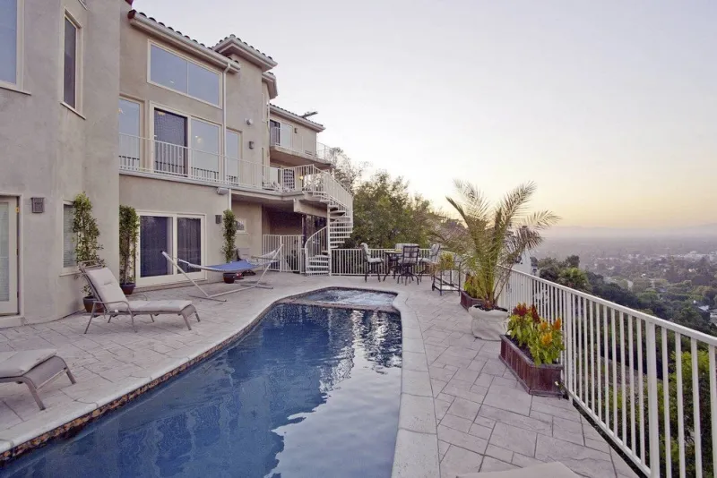 anna nicole smith's home for sale - los angeles