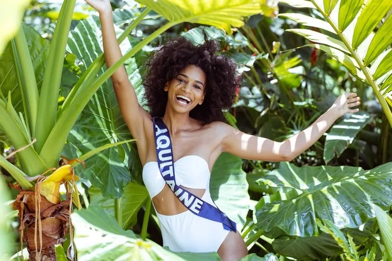 exclusif ile de la reunion   voyage de preparation a l'election de miss france 2022 - portraits individuels avec les candidates de miss france