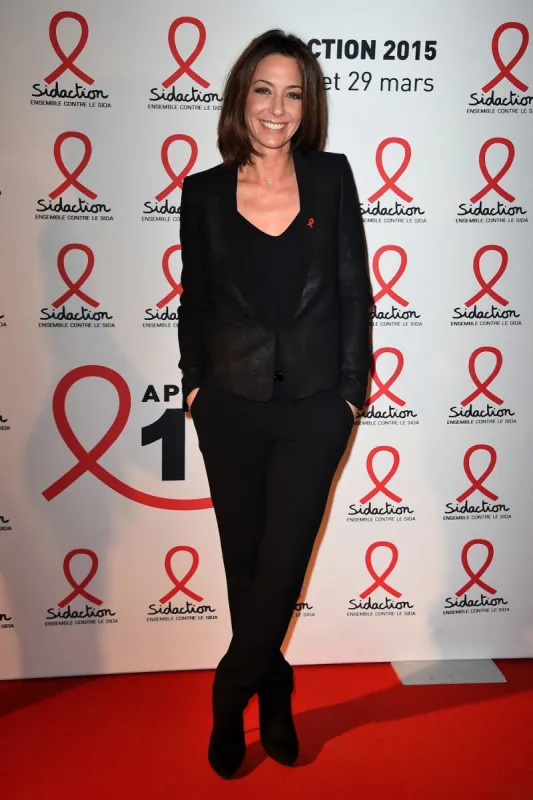 virginie guilhaume posing at a photocall for the launch of the 2015 sidaction held at the musee du quai branly in paris, france on march 2, 2015 photo by nicolas briquet abacapresscom <motcle99> soiree party < motcle99> , 489885 076 paris france