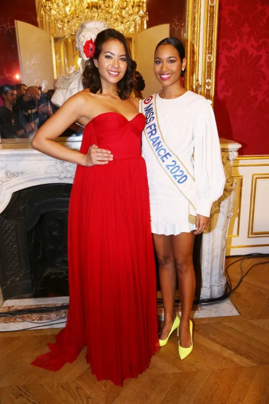 vaimalama chaves and clemence botino (miss france 2020) attends the la metamorphose haute couture spring summer 2020 show as part of paris fashion week on january 21, 2020 in paris, france photo by jerome domine abacapresscom , 716994 001 paris