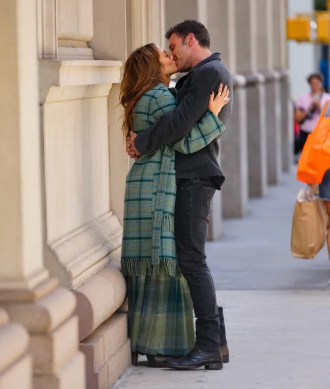 ben affleck and jennifer lopez out - nyc