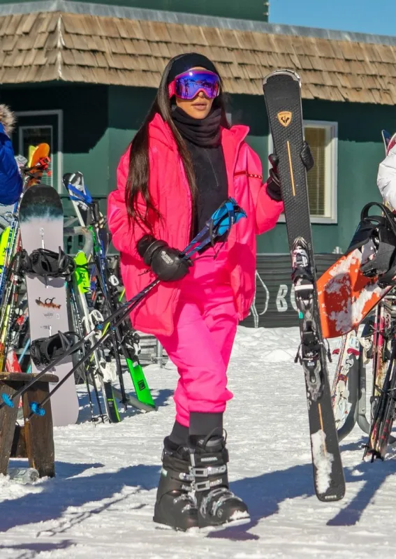 kim kardashian and sister kendall jenner in aspen