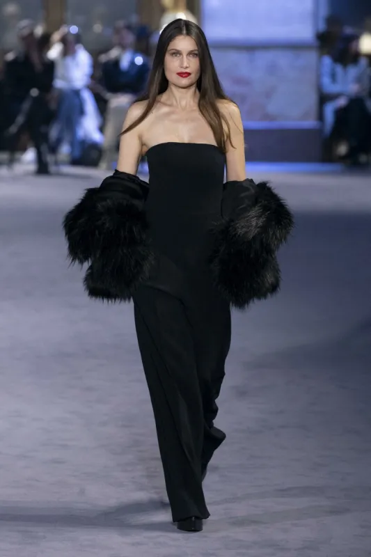 pfw - laetitia casta models for ami