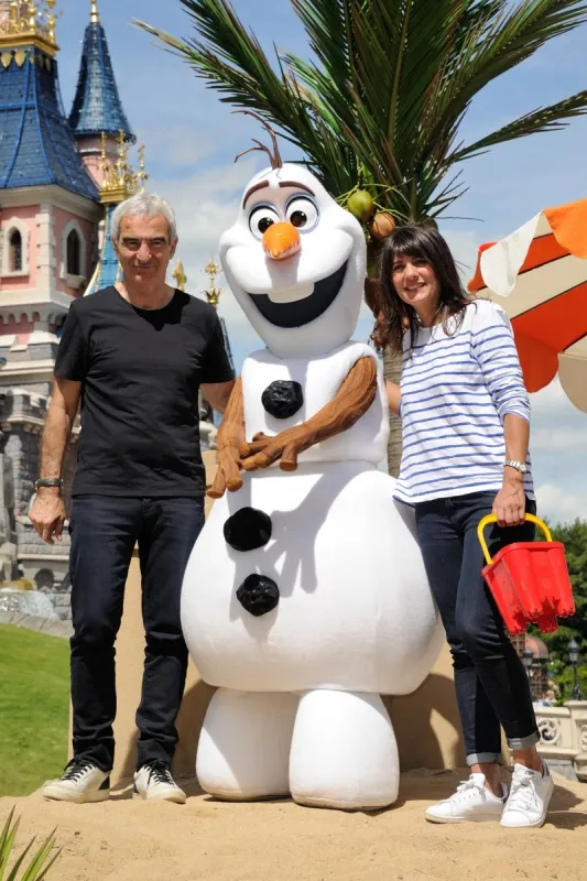 raymond domenech, estelle denis pose pendant le lancement de la fete givree a disneyland paris, france le 30 mai 2015 photo by alban wyters abacapresscom , 502694 029 marne la vallee france
