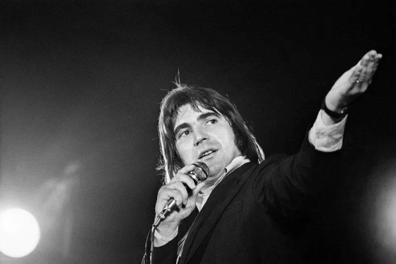 french singer serge lama performs on the stage in nice, on august, 1976  afp photo (photo by stringer   afp)