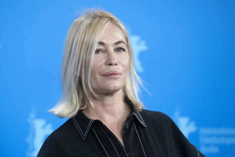 emmanuelle beart attending the les passagers de la nuit photocall as part of the 72nd berlin international film festival (berlinale) in berlin, germany on february 13, 2022 photo by aurore marechal abacapresscom , 798220 055 berlin allemagne germany