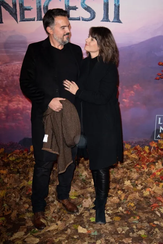 maxime chattam and faustine bollaert attend âfrozen 2 - la reine des neiges 2â paris gala screening at cinema le grand rex on november 13, 2019 in paris, francephoto by david niviere abacapresscom , 708933 062 paris france