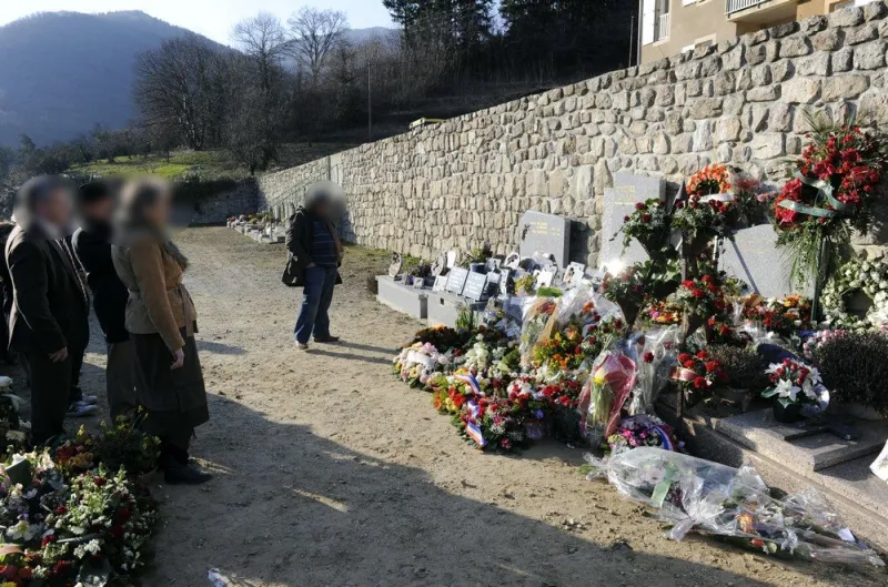 ventertainment france music ferrat ceremony