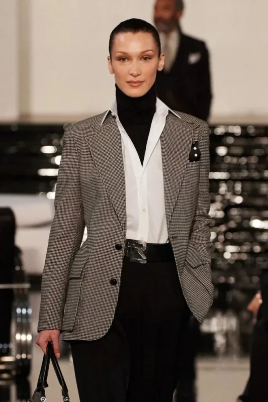 bella hadid at ralph lauren show - nyc