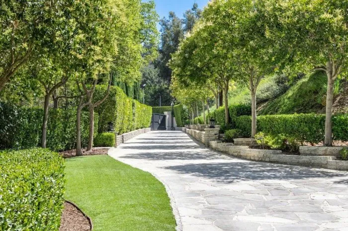 katy perry and orlando bloom are selling their mansion - la