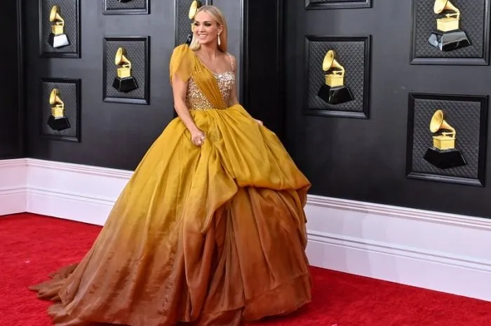 carrie underwood arrives for the 64th annual grammy awards at the mgm grand garden arena in las vegas, nv, usa on sunday, april 3, 2022 photo by jim ruymen upi abacapresscom