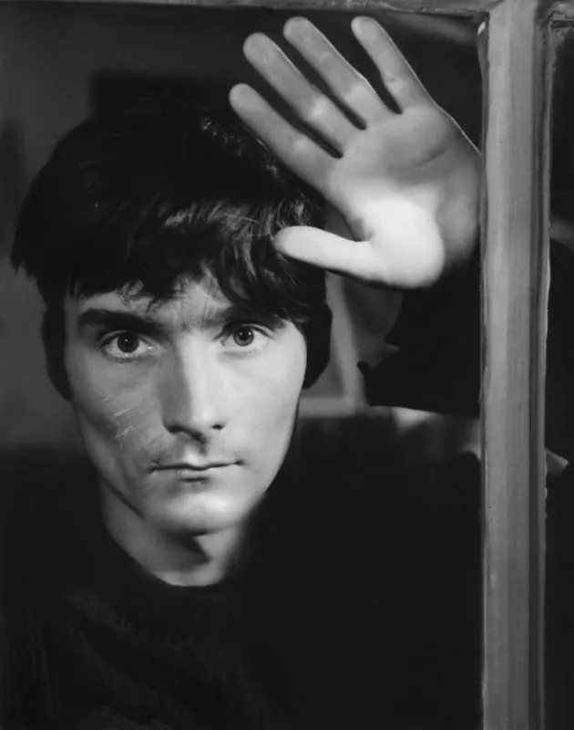 michel bouquet in plattes blanches, france 1949 photo by dpa abacapresscom <motcle99> bouquet michel seule seul seuls seules alone france frankreich headshot portraits portrait headshots head shot head shots < motcle99> , 306510 002 france