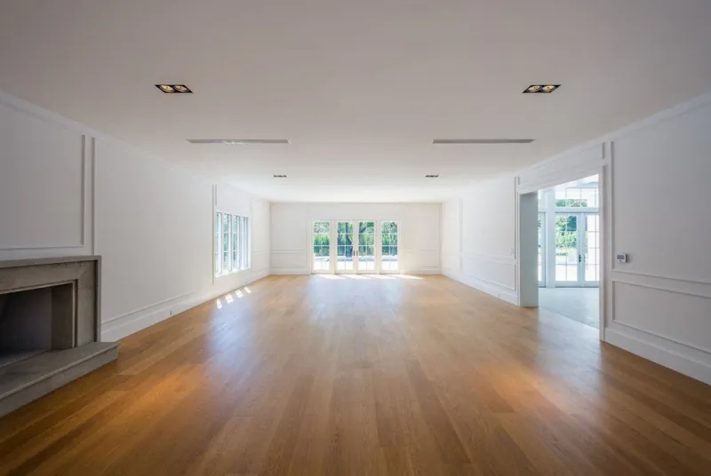 elle macpherson sells her mansion for usd 29 million - miami