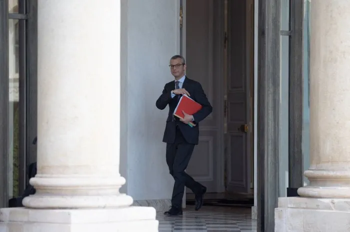 alexis kohler, presidency general secretary leaves after a weekly cabinet meeting at the elysee palace in paris on may 4, 2022 photo by raphael lafargue abacapresscom , 808485 065 paris france