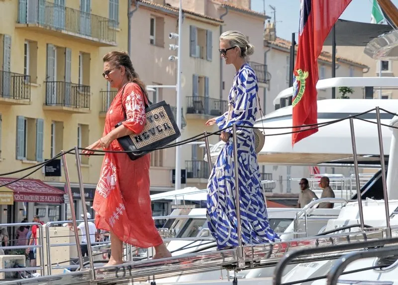 laeticia hallyday with jalil lespert are seen in saint-tropez, south of france on june 18, 2022 photo by abacapresscom , 814432 006 saint-tropez france