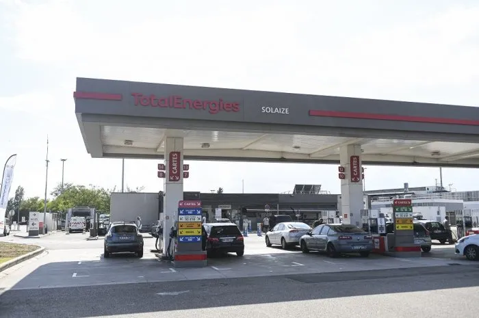 french gas stations fuel shortages