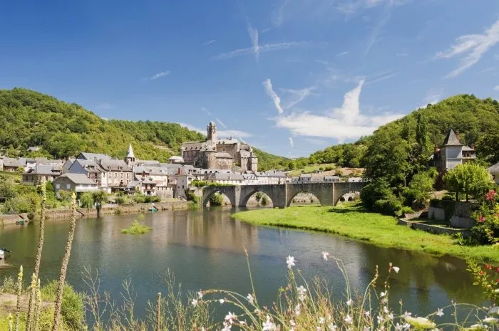 estaing village, central france