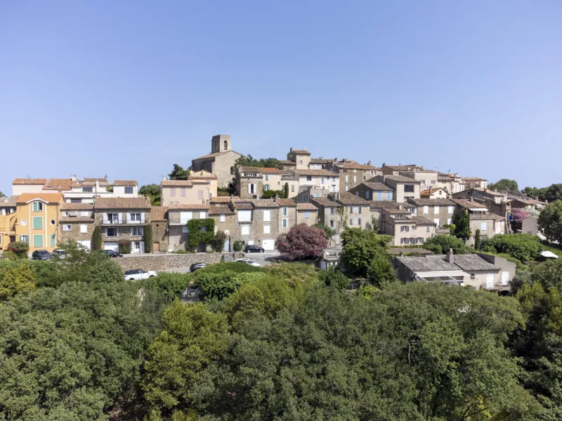 gassin taken by drone gassin is a french commune located in the var department, in the provence-alpes-côte d'azur region, in europe
