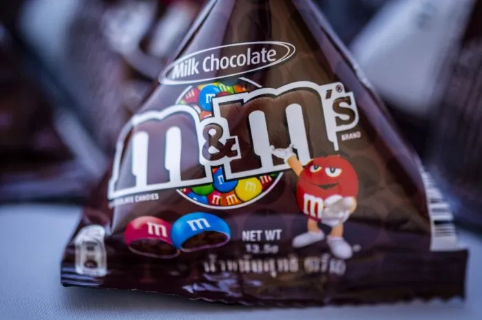 singapore, singapore - january 11, 2016  studio shot of m&m's milk choclate
