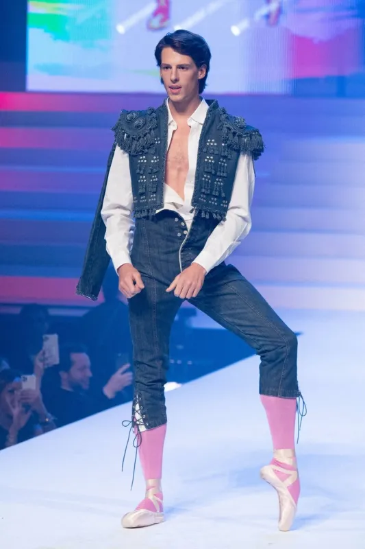 pfw - jean-paul gaultier runway