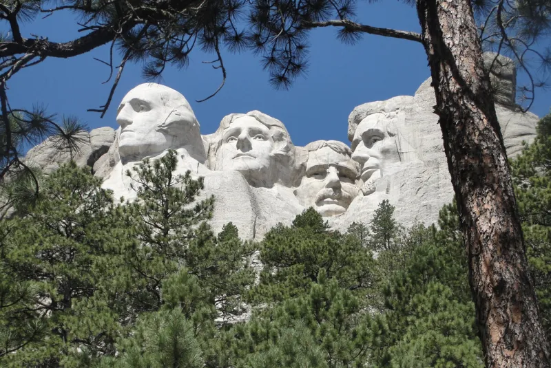 portrait of sculpture, mount rushmore seen in scenic view