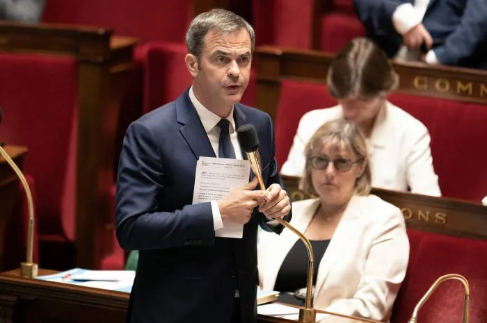 french government spokesperson olivier veran attends a session of questions to the government at the french national assembly, on june 13, 2023 in paris, france photo by david niviere abacapresscom , 856898 042 paris france