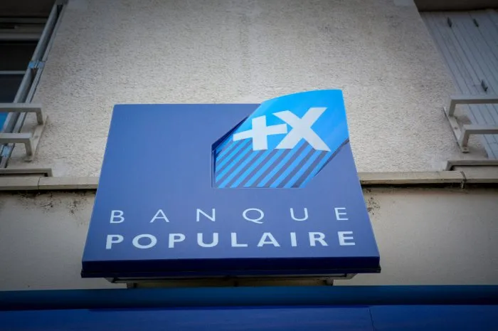 a picture taken on april 6, 2019 in ancenis, western france, shows a logo of the french bank banque populaire photo by ronan houssin abacapresscom <motcle99> banque bank illustration illustration banque populaire < motcle99> , 677844 008 ancenis france