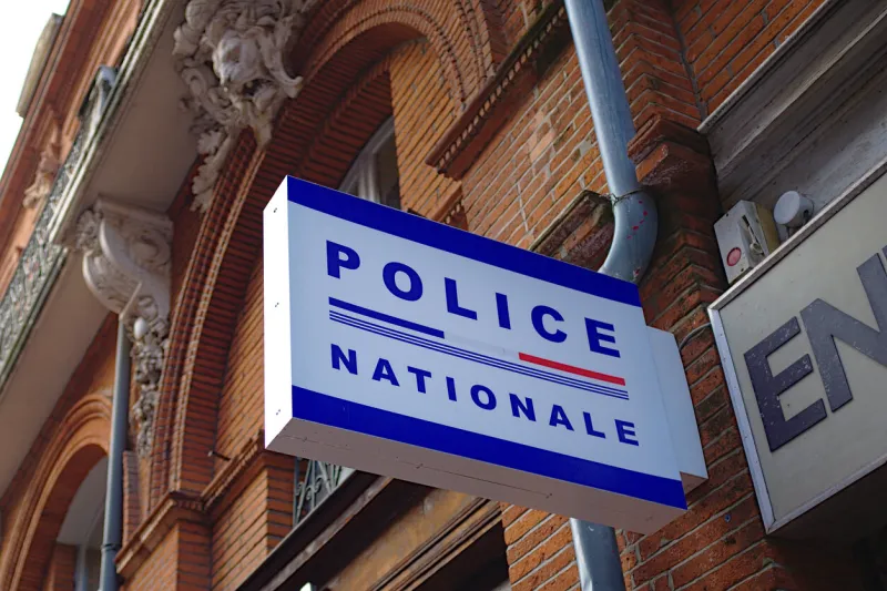 the image shows the facade of the federal police building in toulouse france