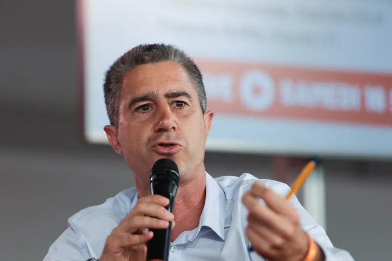 francois ruffin débat lfi lors de la fête de l'humanité 2023 au plessis-pate, bretigny-sur-orge, france le 16 septembre 2023 photo par nasser berzane abacapresscom