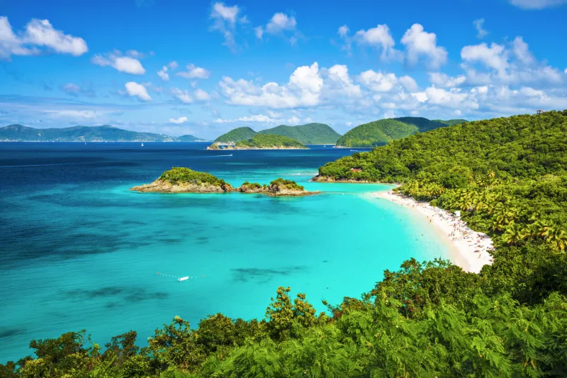a panoramic view of the beach at trunk bay in st john