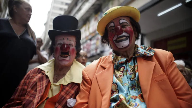 são paulo sp brazil march 27 2023 clowns and circus performers take part in a procession in downtown são paulo as part of the circus day celebrations