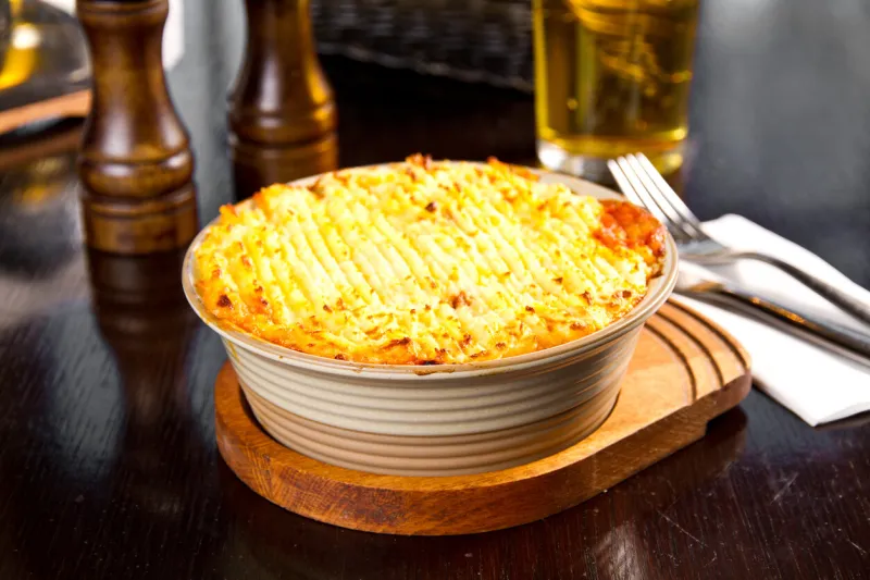 baked irish pie with mashed potatoes and meat
