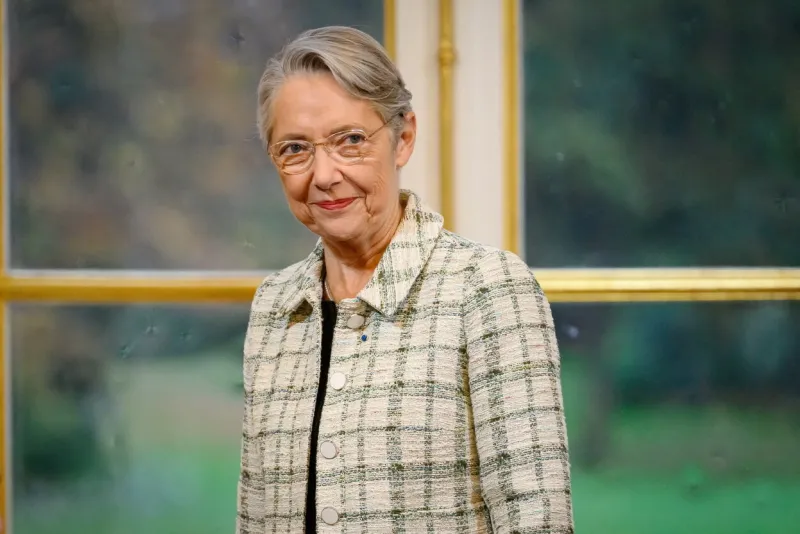 le premier ministre elisabeth borne assiste au lancement de la stratégie nationale pour la biodiversité à l'horizon 2030 à l'hôtel de matignon le 27 novembre 2023 à paris, france photo by eric tschaen pool abacapresscom