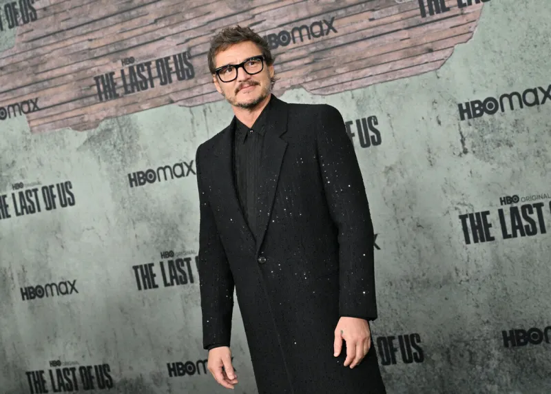 pedro pascal assiste à la première de the last of us à los angeles, ca, usa le 9 janvier 2023 photo by bauer-griffin instarimages abacapresscom